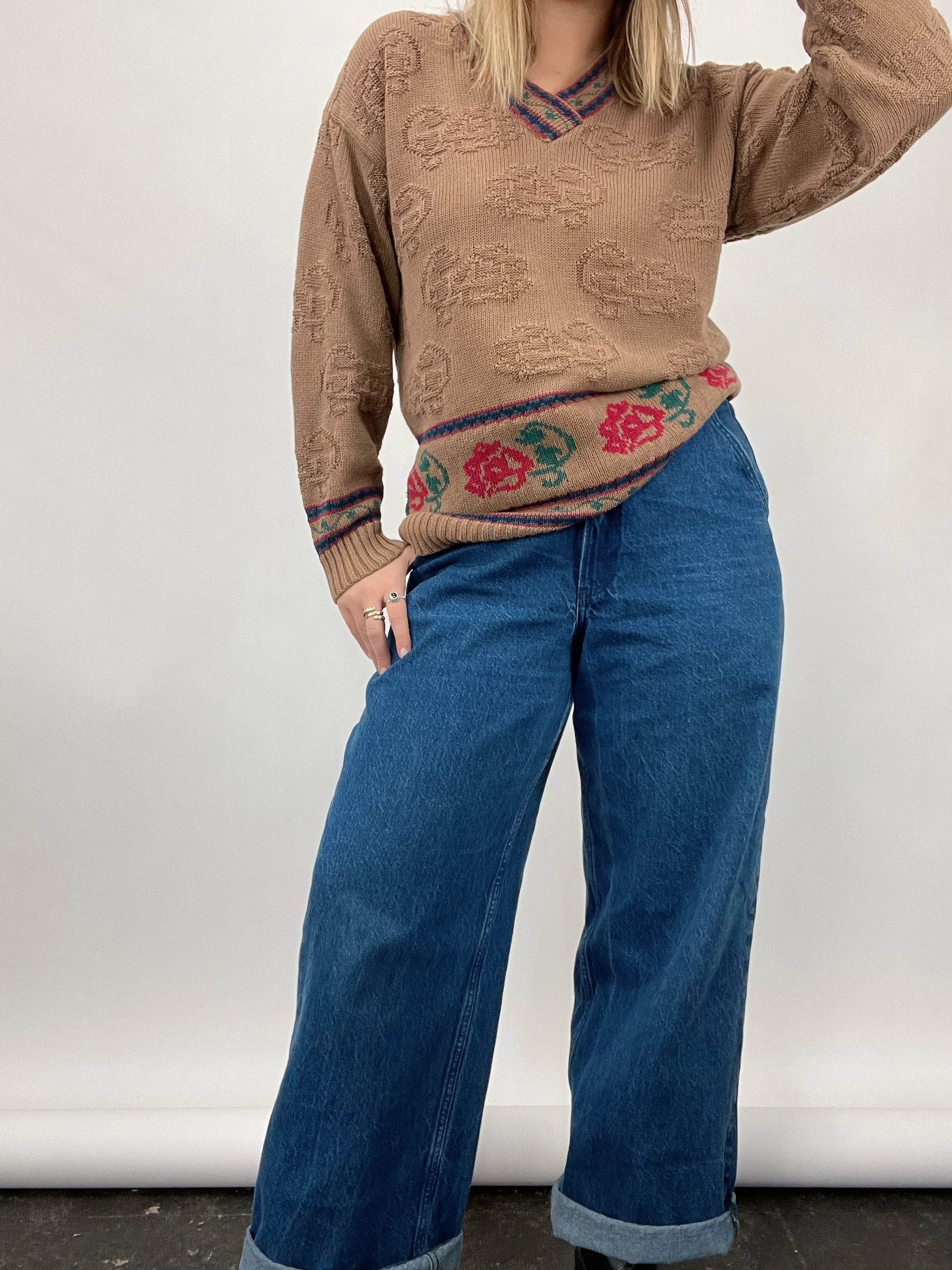 80s Vintage Doncaster Brown Patterned V-Neck Sweater (M)