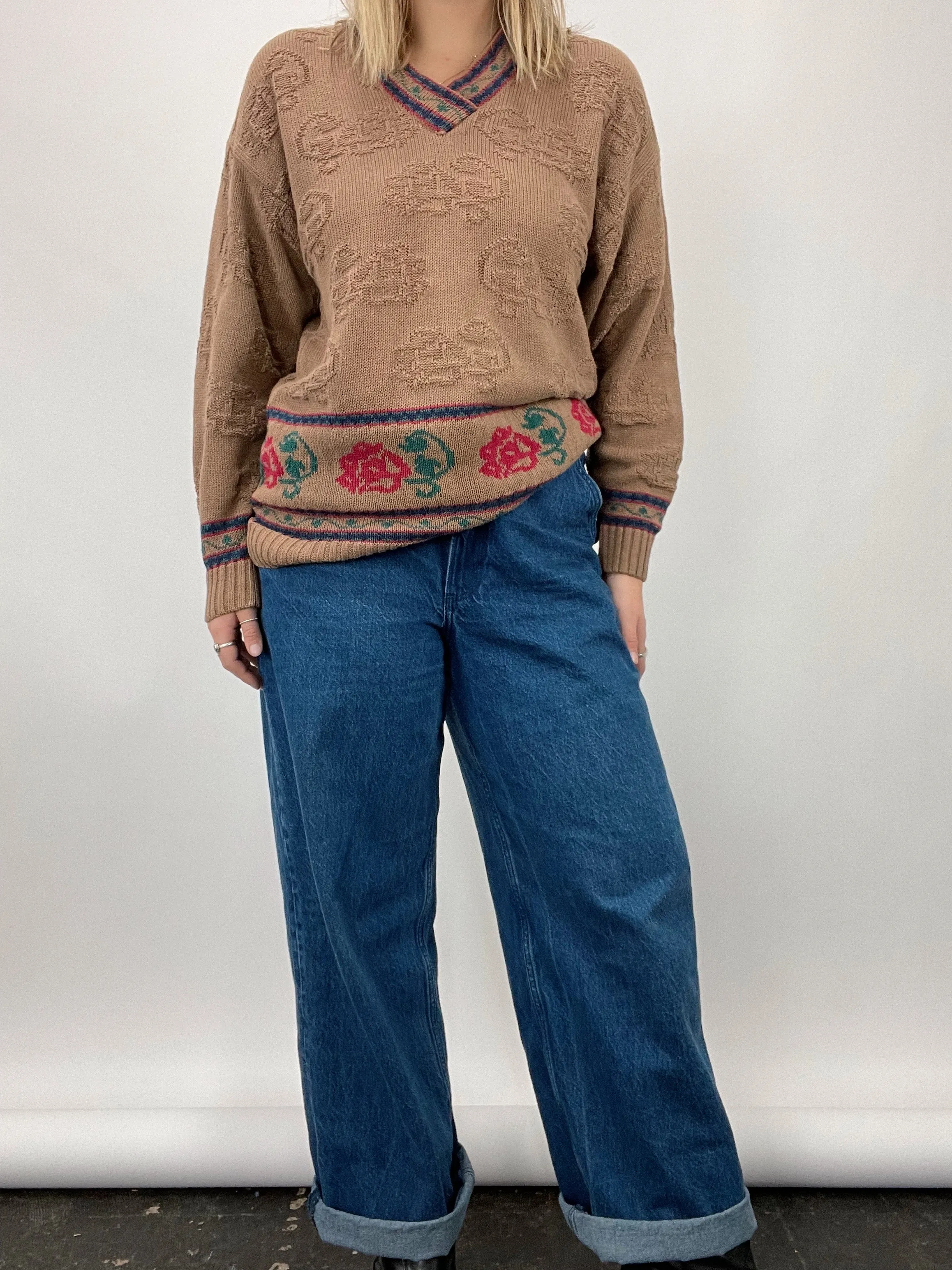 80s Vintage Doncaster Brown Patterned V-Neck Sweater (M)