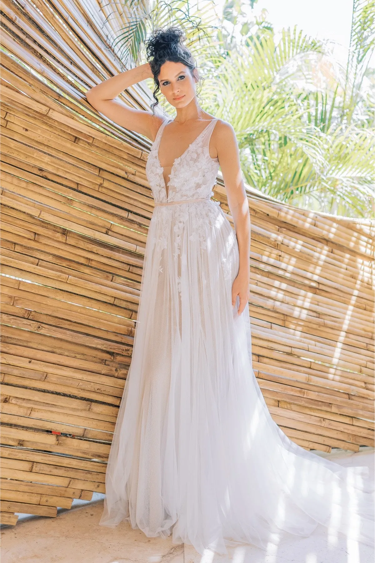 Aurelia by Willowby (Size 10)