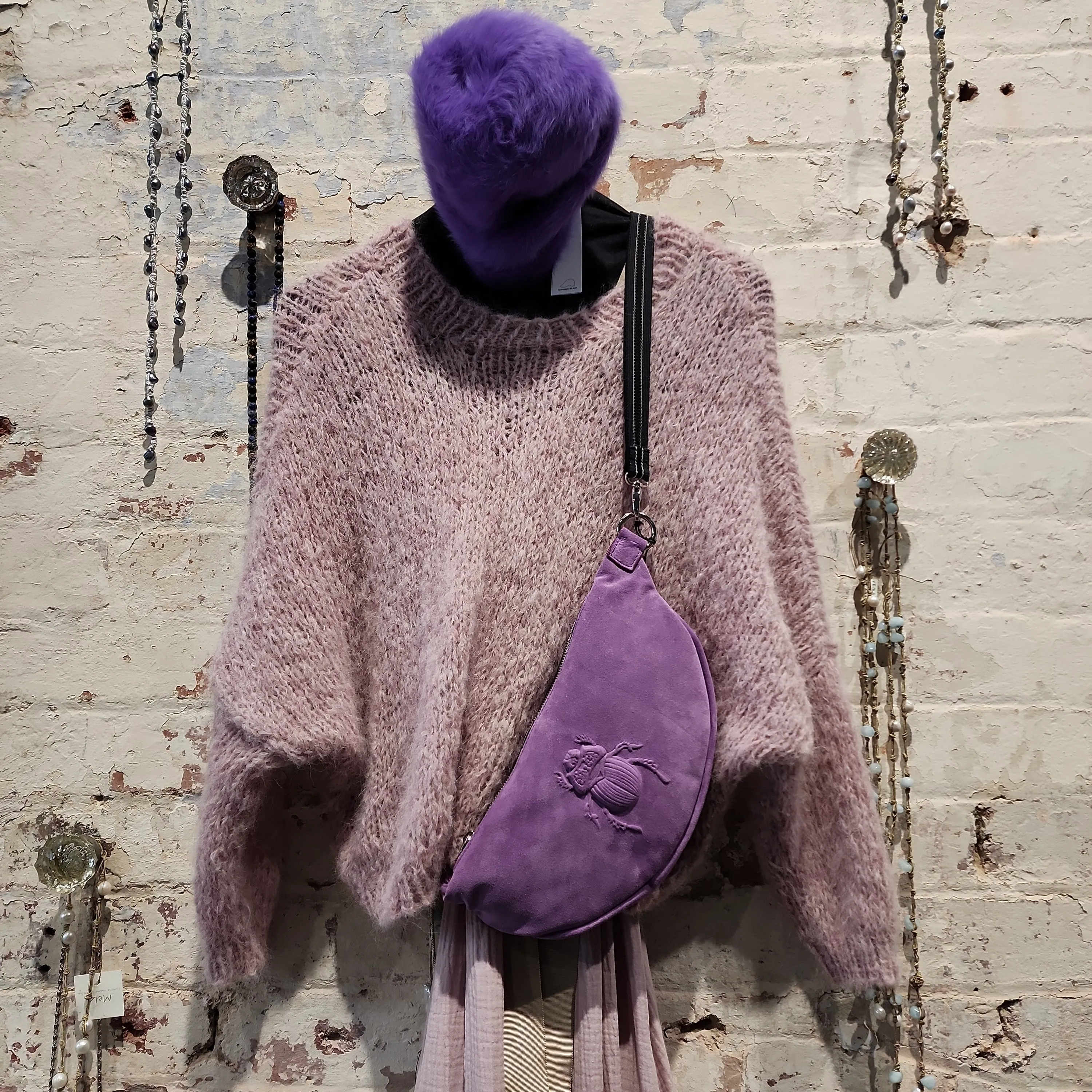 Hand knit batwing sweater (Alpaca) - Candy pink