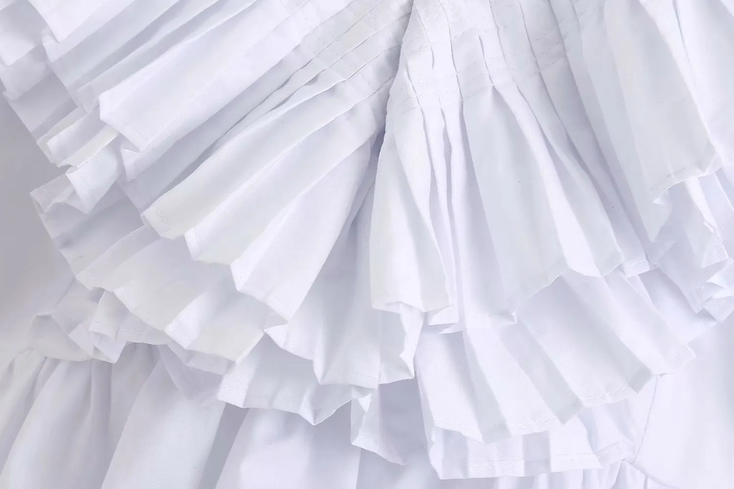RUFFLED PLATTED BLOUSE